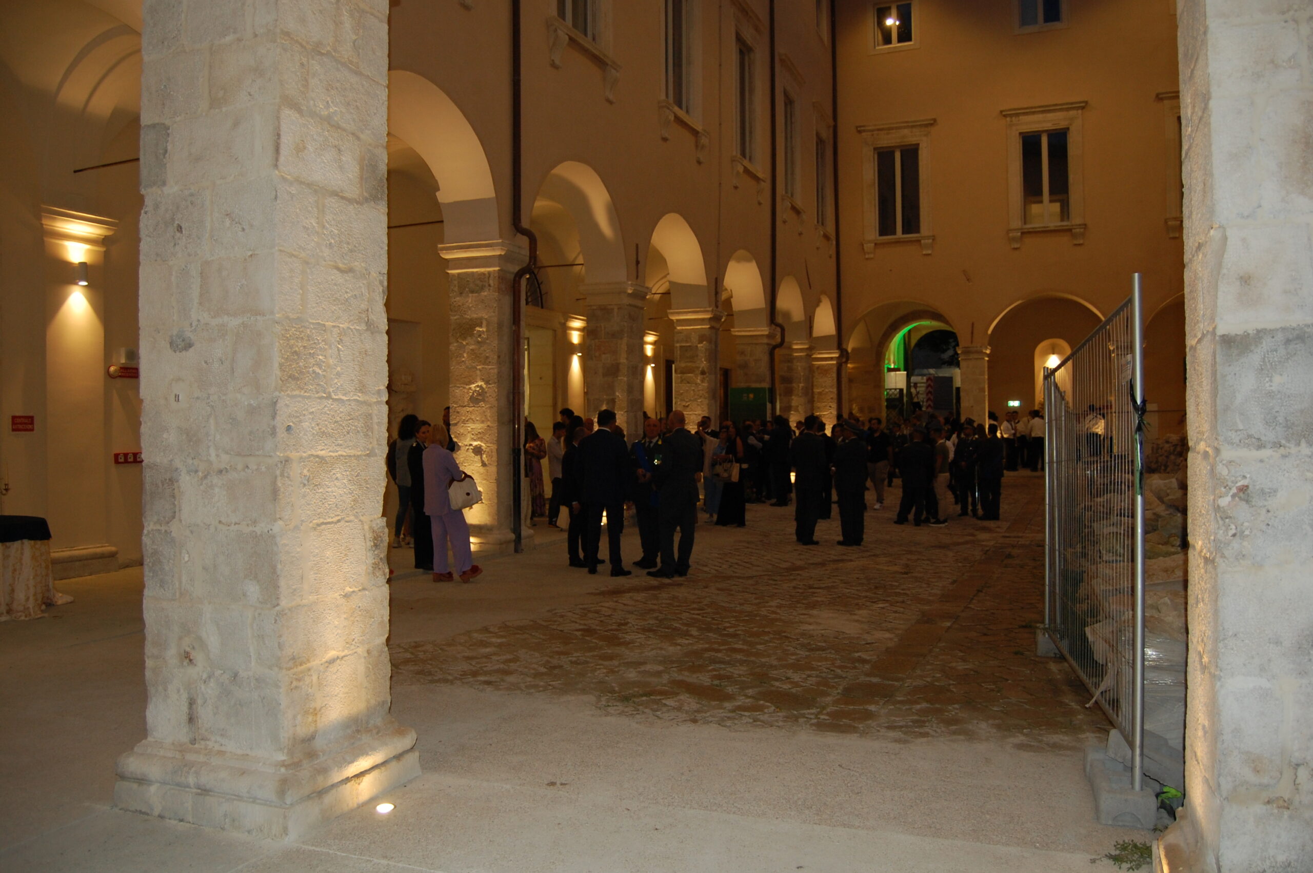 Catering la lampara per 250 anni guardia di finanza